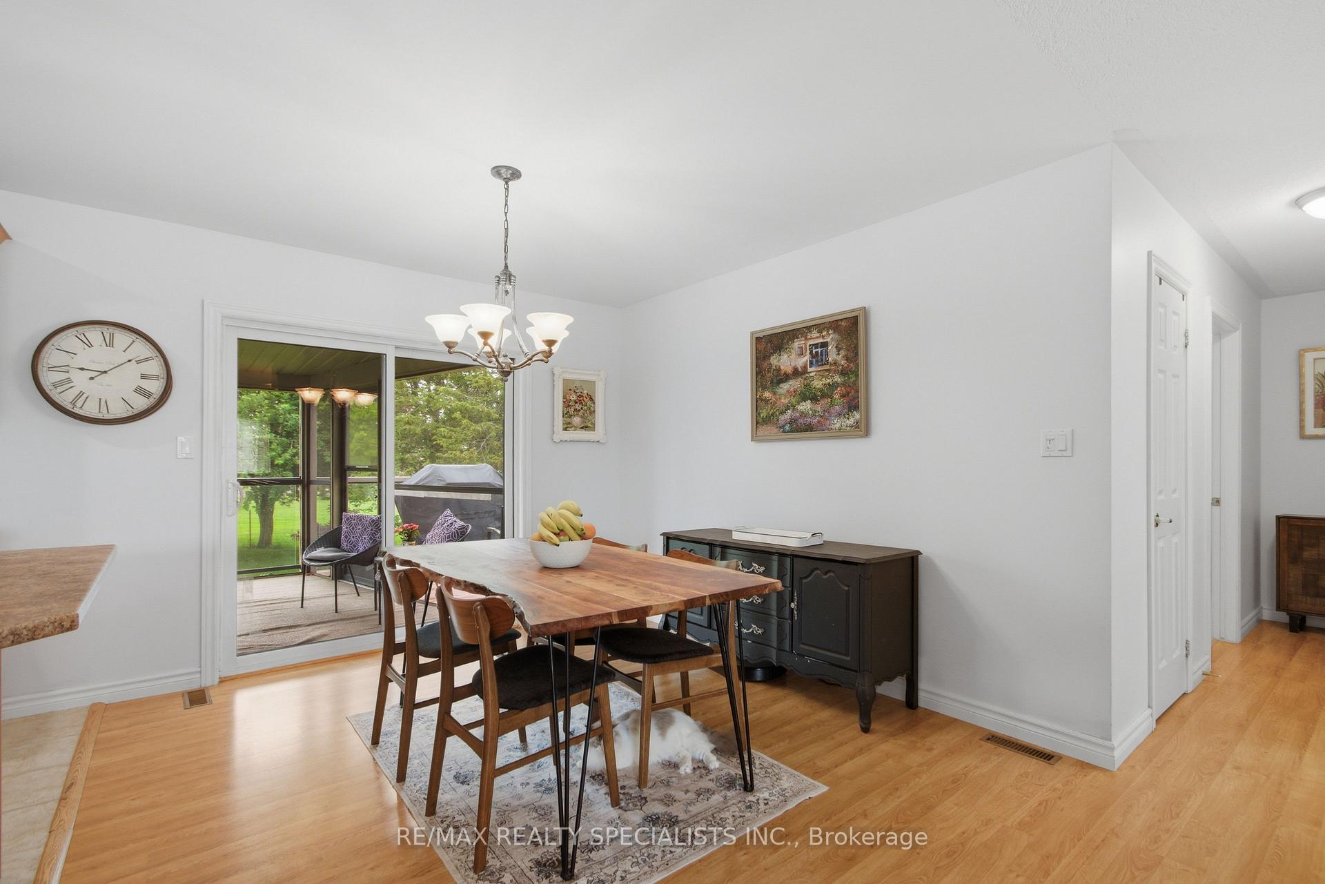Photo 14 of 20 Stonegate Crescent, Quinte West, Frankford Ward — HOMEH