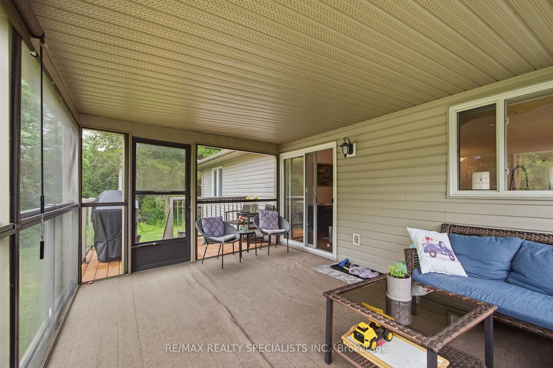 Photo 17 of 20 Stonegate Crescent, Quinte West, Frankford Ward — HOMEH