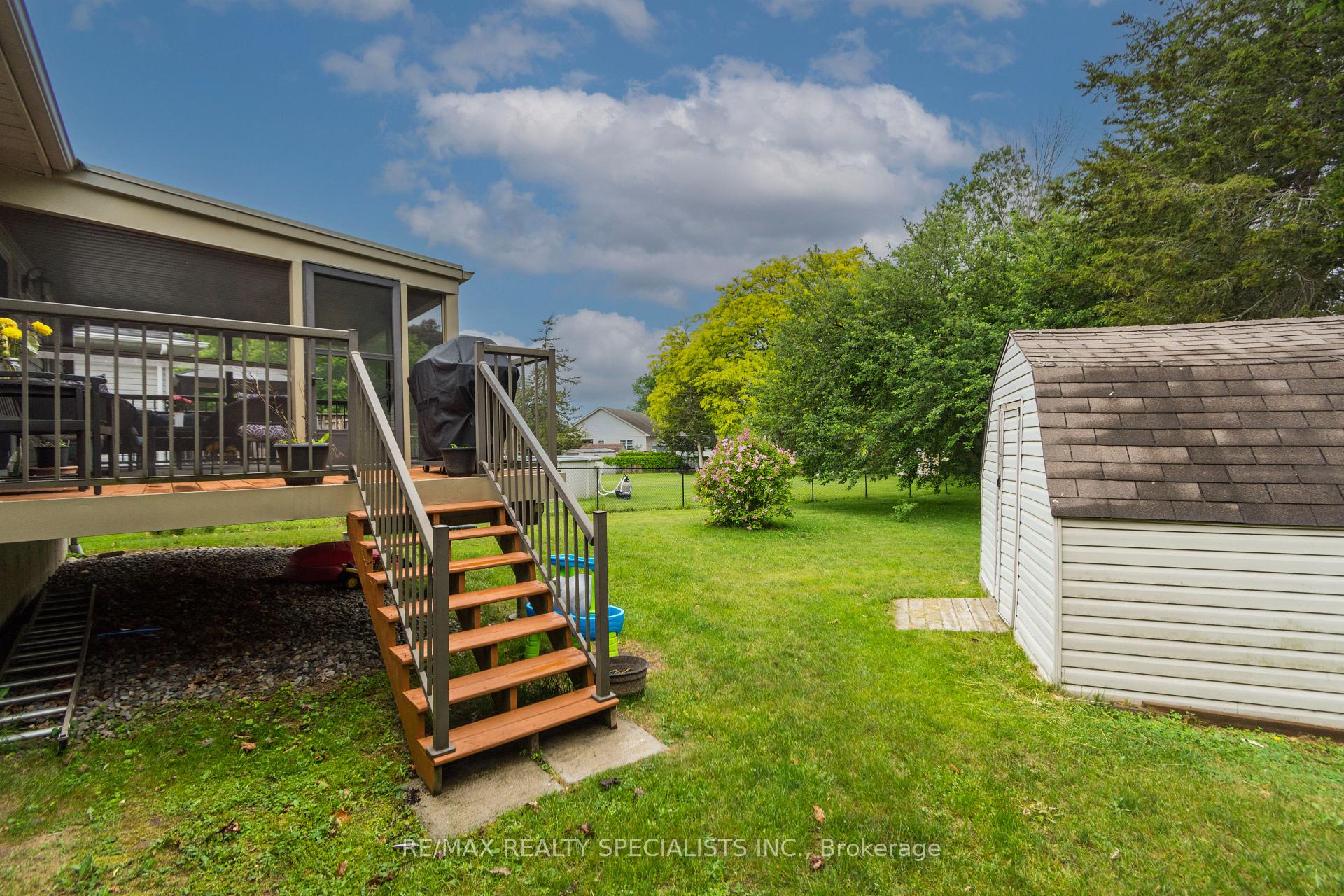 Photo 35 of 20 Stonegate Crescent, Quinte West, Frankford Ward — HOMEH