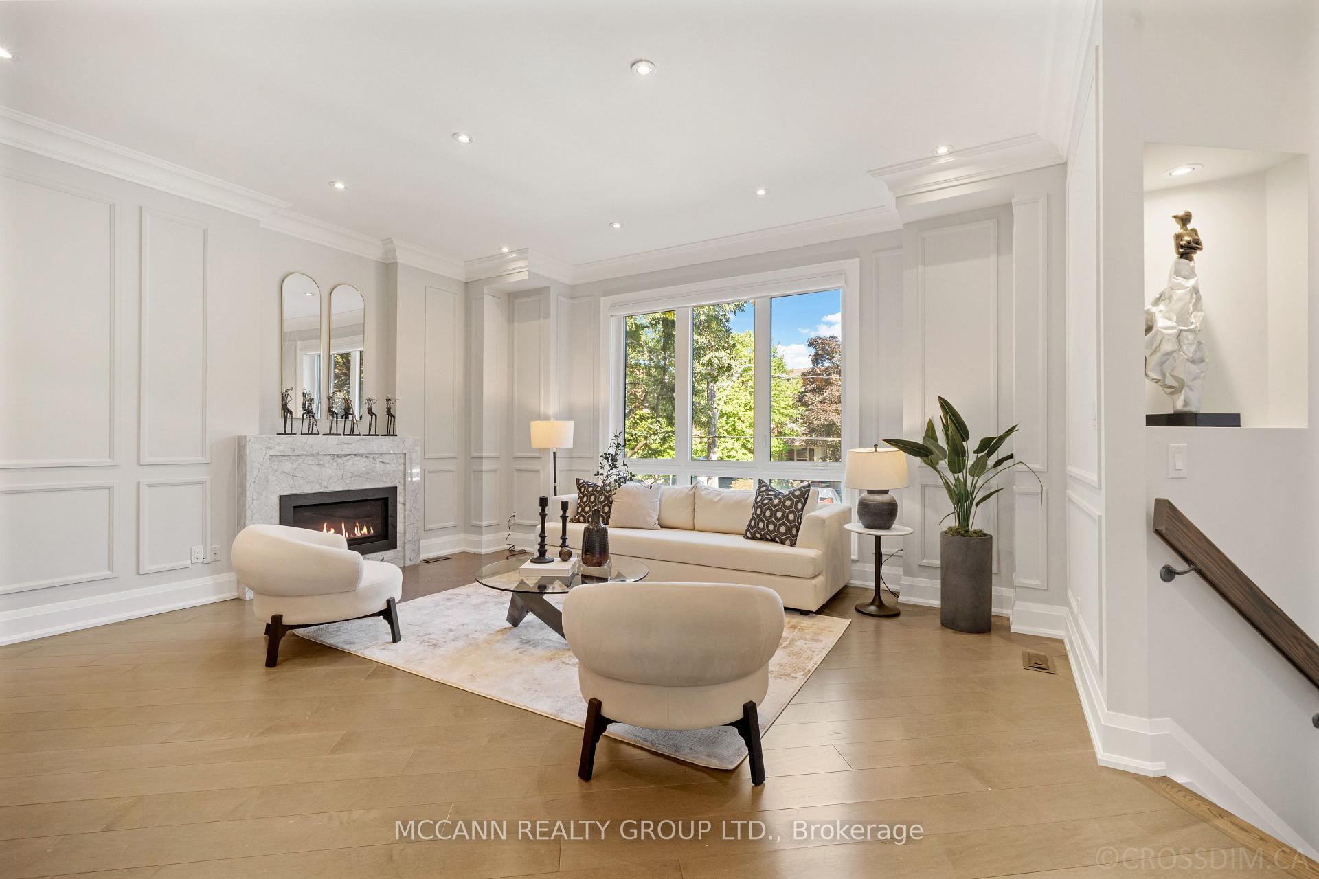 Photo 5 of 15 Belsize Drive, Toronto, Mount Pleasant West — HOMEH