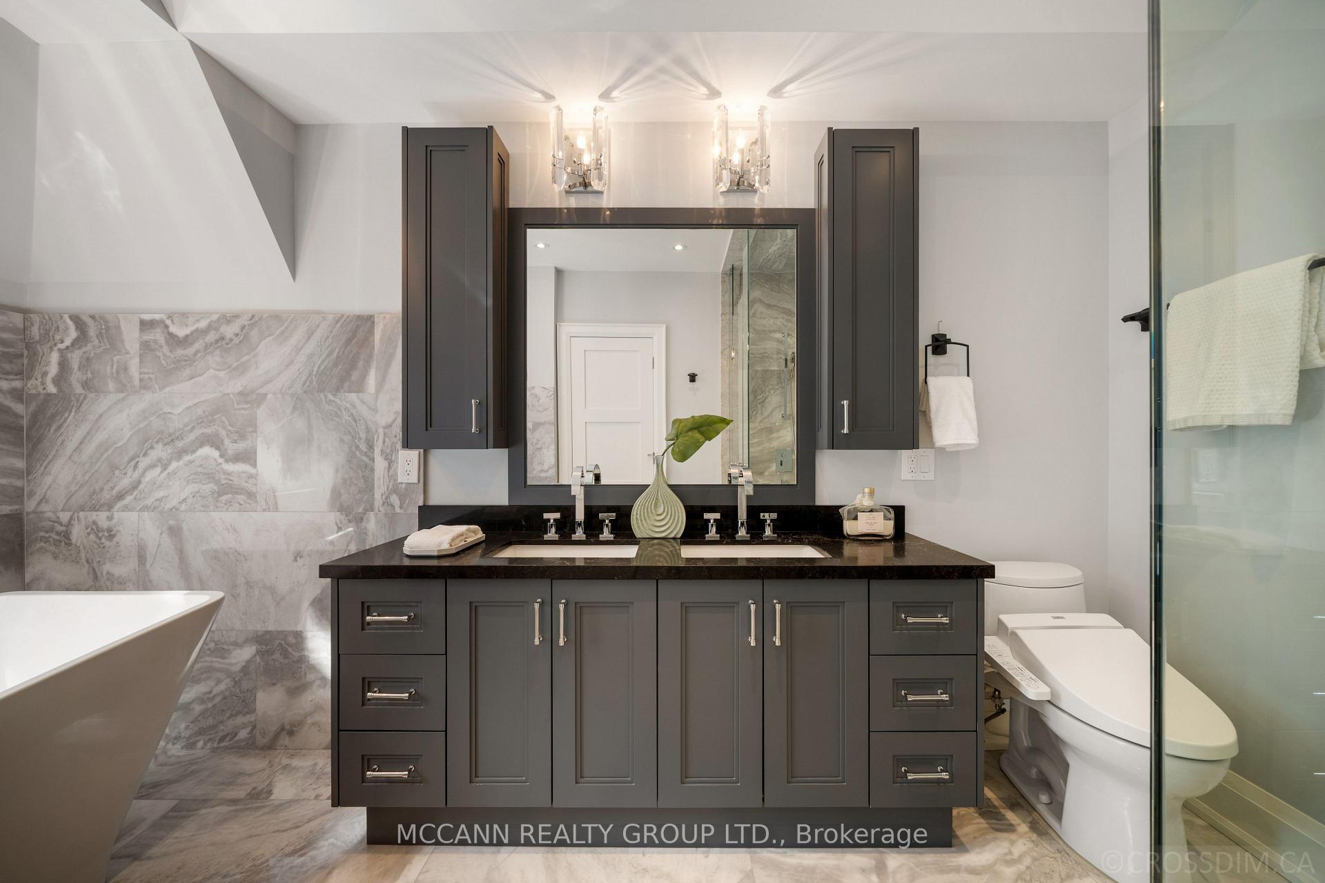 Photo 21 of 15 Belsize Drive, Toronto, Mount Pleasant West — HOMEH