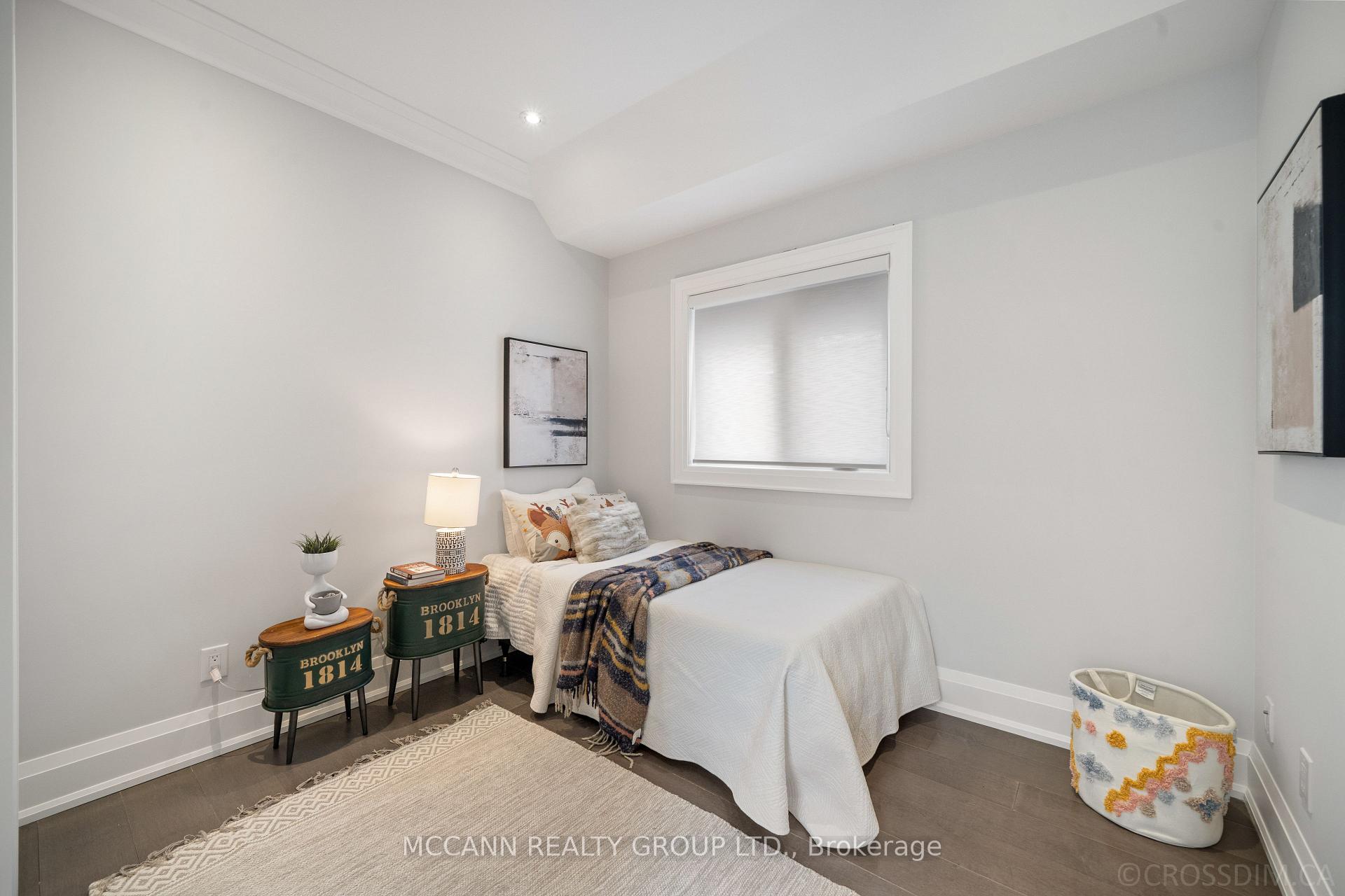 Photo 25 of 15 Belsize Drive, Toronto, Mount Pleasant West — HOMEH