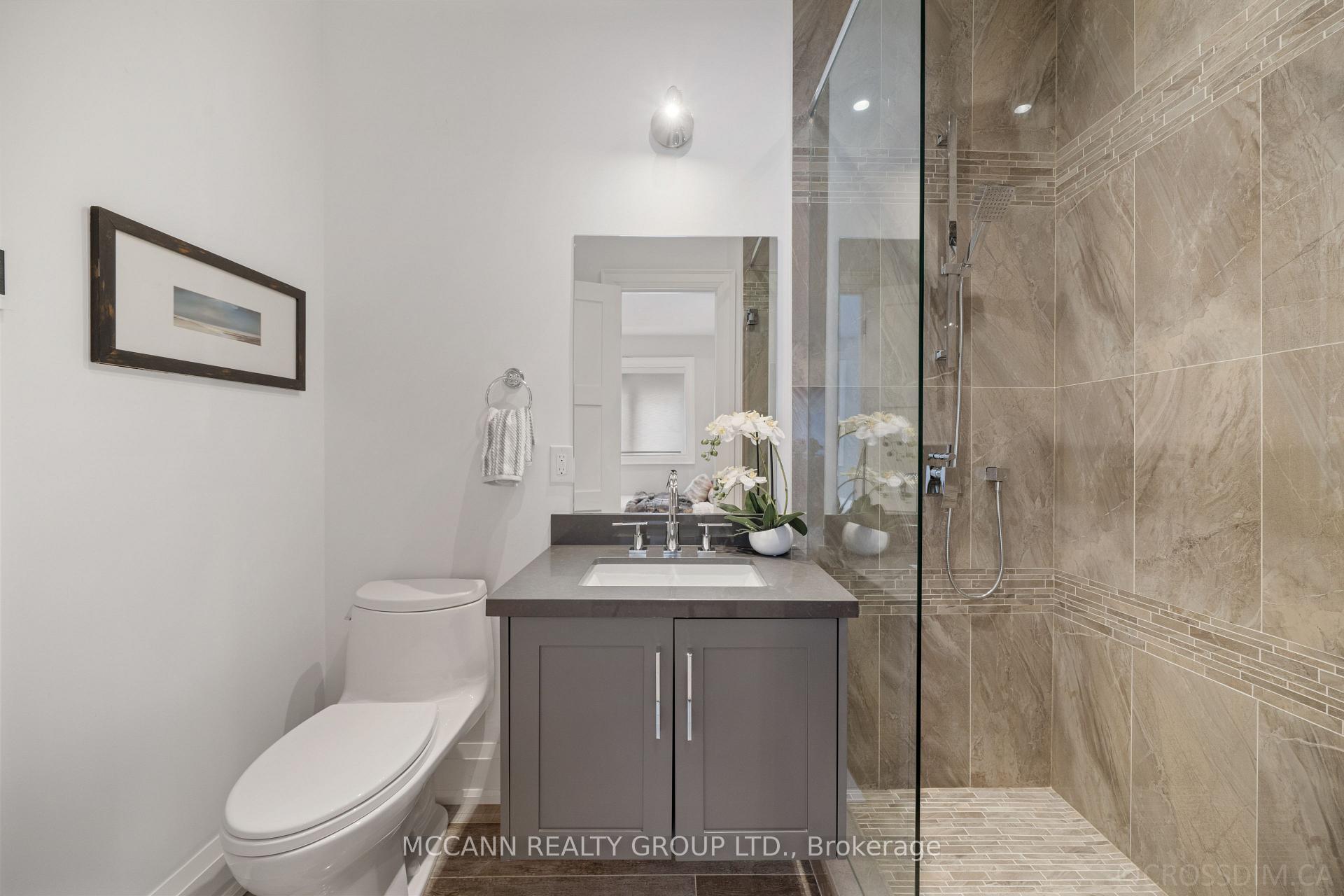 Photo 26 of 15 Belsize Drive, Toronto, Mount Pleasant West — HOMEH