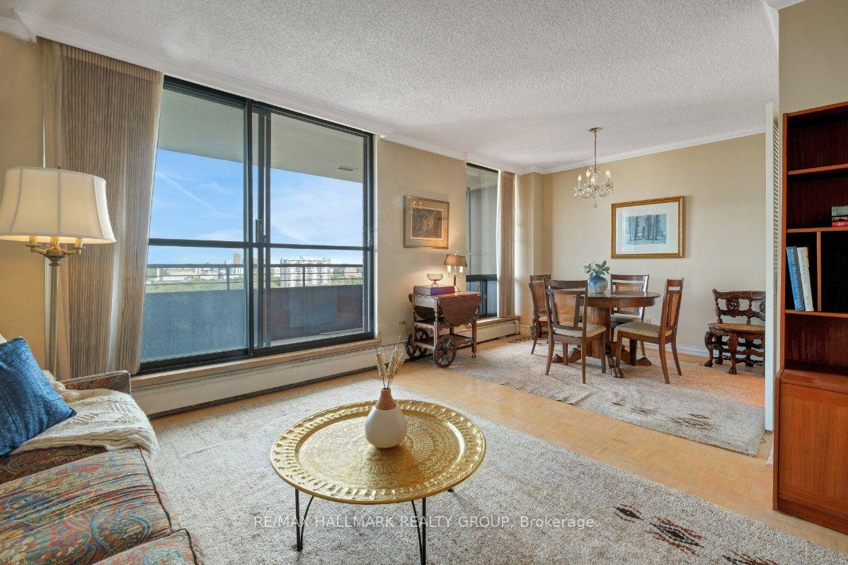 Photo 11 of Unit 1804, 505 St Laurent Boulevard, Ottawa, Viscount Alexander Park — HOMEH