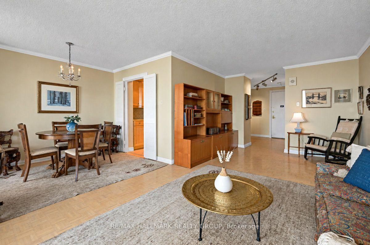 Photo 14 of Unit 1804, 505 St Laurent Boulevard, Ottawa, Viscount Alexander Park — HOMEH