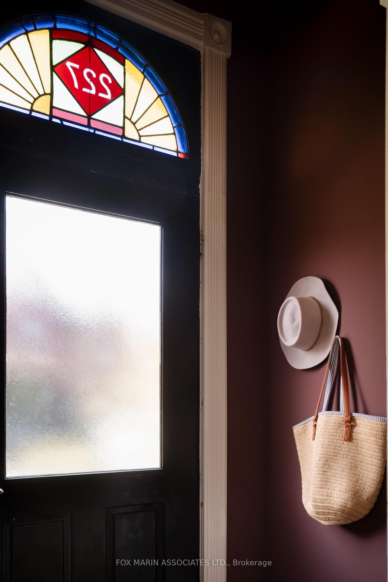 Photo 3 of 227 Markham Street, Toronto, Trinity-Bellwoods — HOMEH