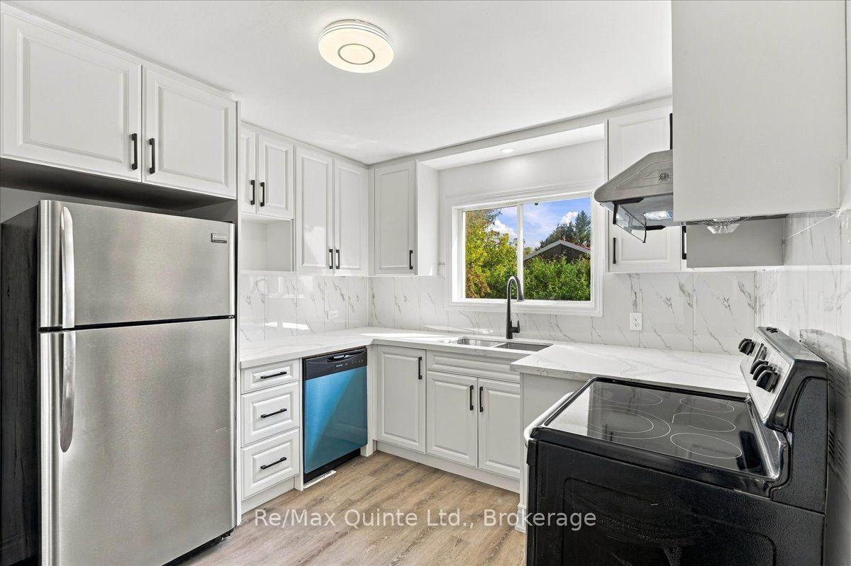 Photo 7 of 106 Whites Road, Quinte West, Sidney Ward — HOMEH