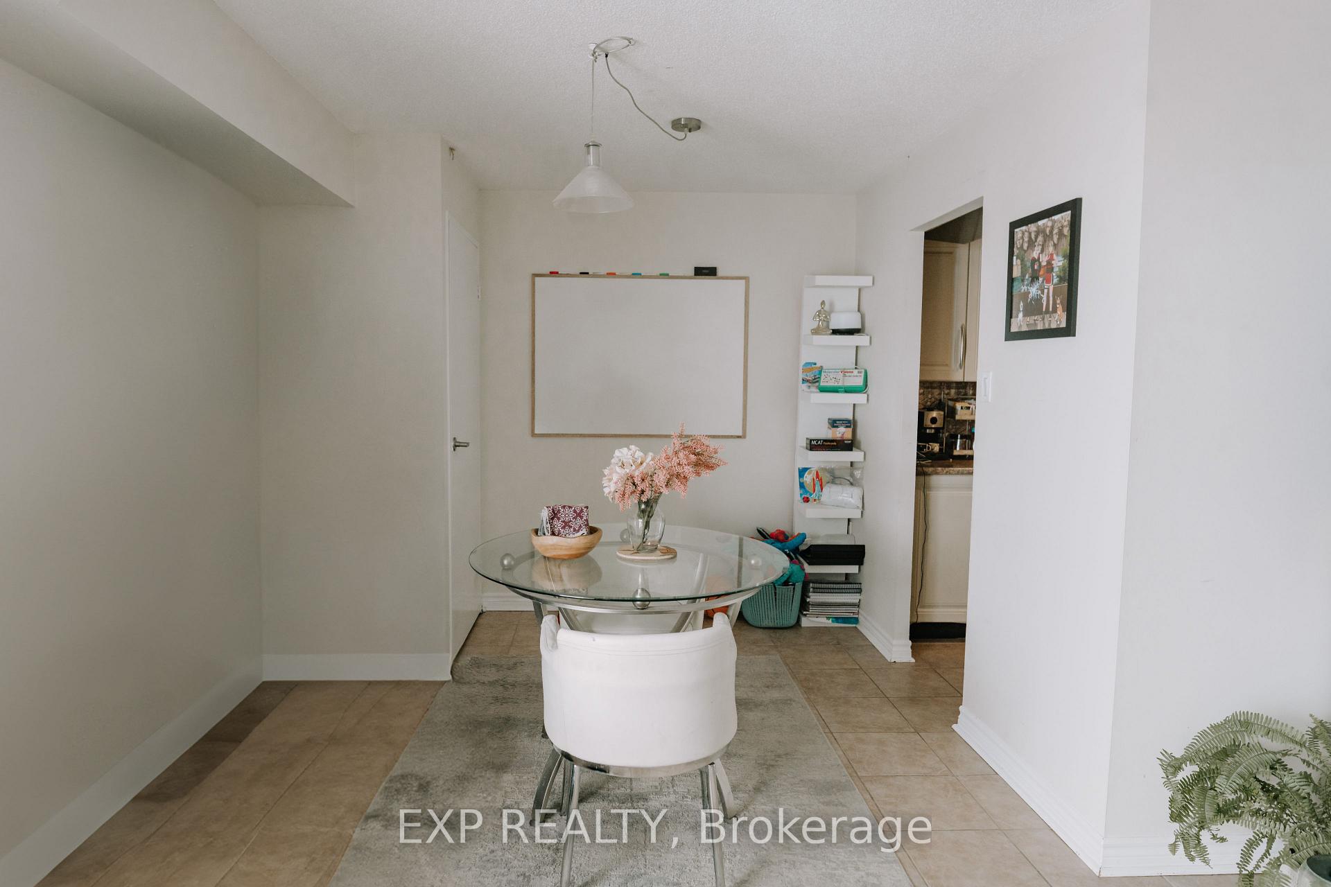 Photo 4 of Unit 1207, 858 Commissioners Road E, London, South H — HOMEH