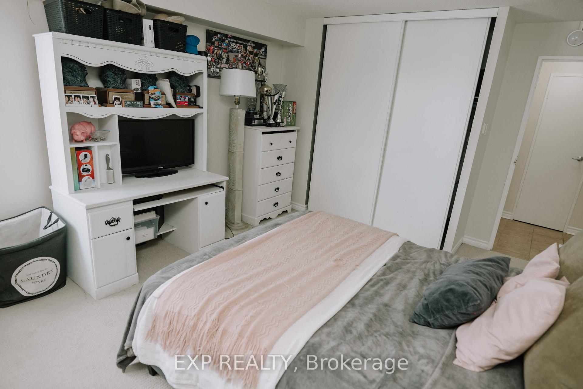 Photo 15 of Unit 1207, 858 Commissioners Road E, London, South H — HOMEH