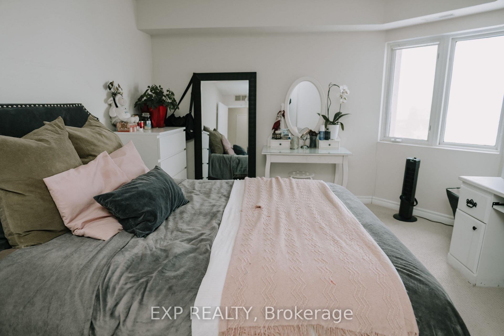 Photo 16 of Unit 1207, 858 Commissioners Road E, London, South H — HOMEH