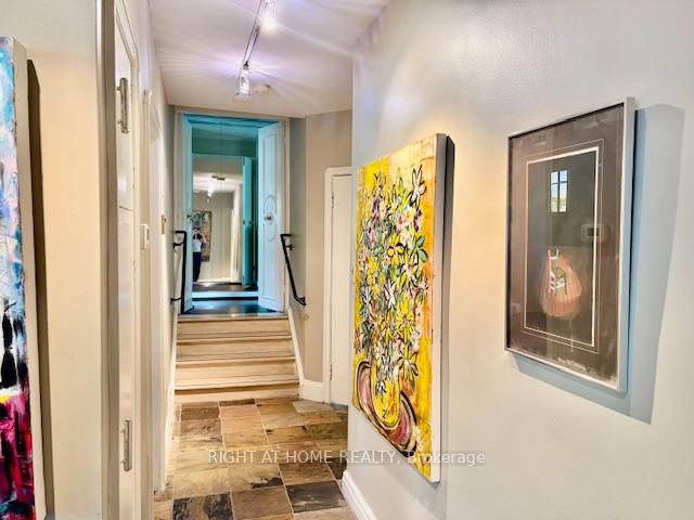 Photo 7 of 36 Forest Wood, Toronto, Bedford Park-Nortown — HOMEH