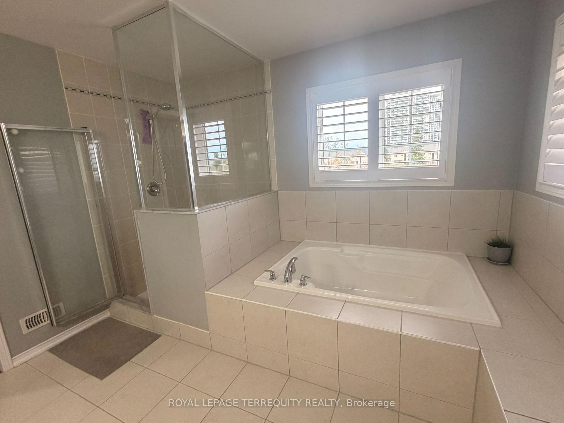Photo 17 of 2549 Snow Knight Drive, Oshawa, Windfields — HOMEH