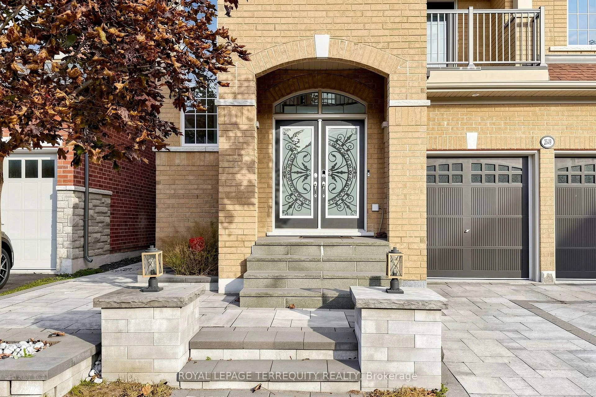 Photo 5 of 2549 Snow Knight Drive, Oshawa, Windfields — HOMEH
