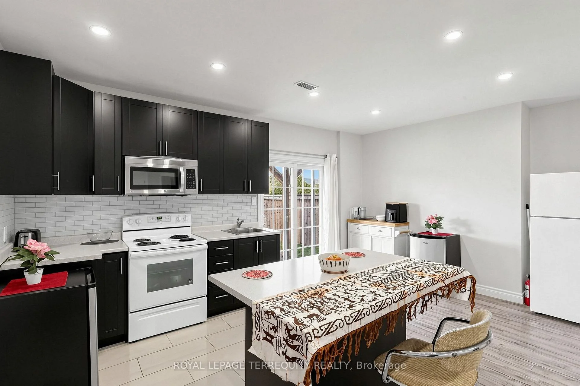 Photo 58 of 2549 Snow Knight Drive, Oshawa, Windfields — HOMEH