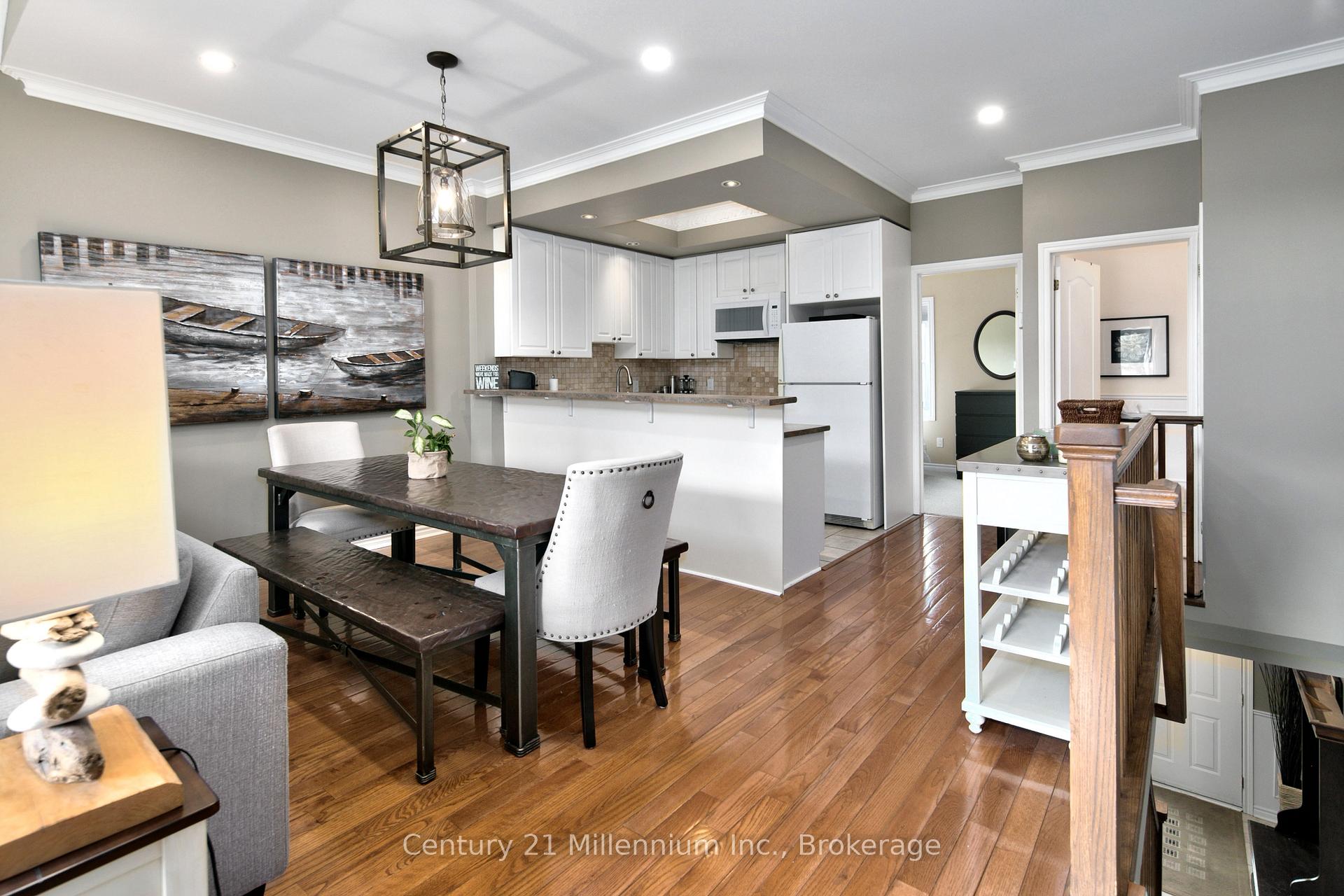 Photo 5 of Unit 6, 110 Kellies Way, Blue Mountains — HOMEH