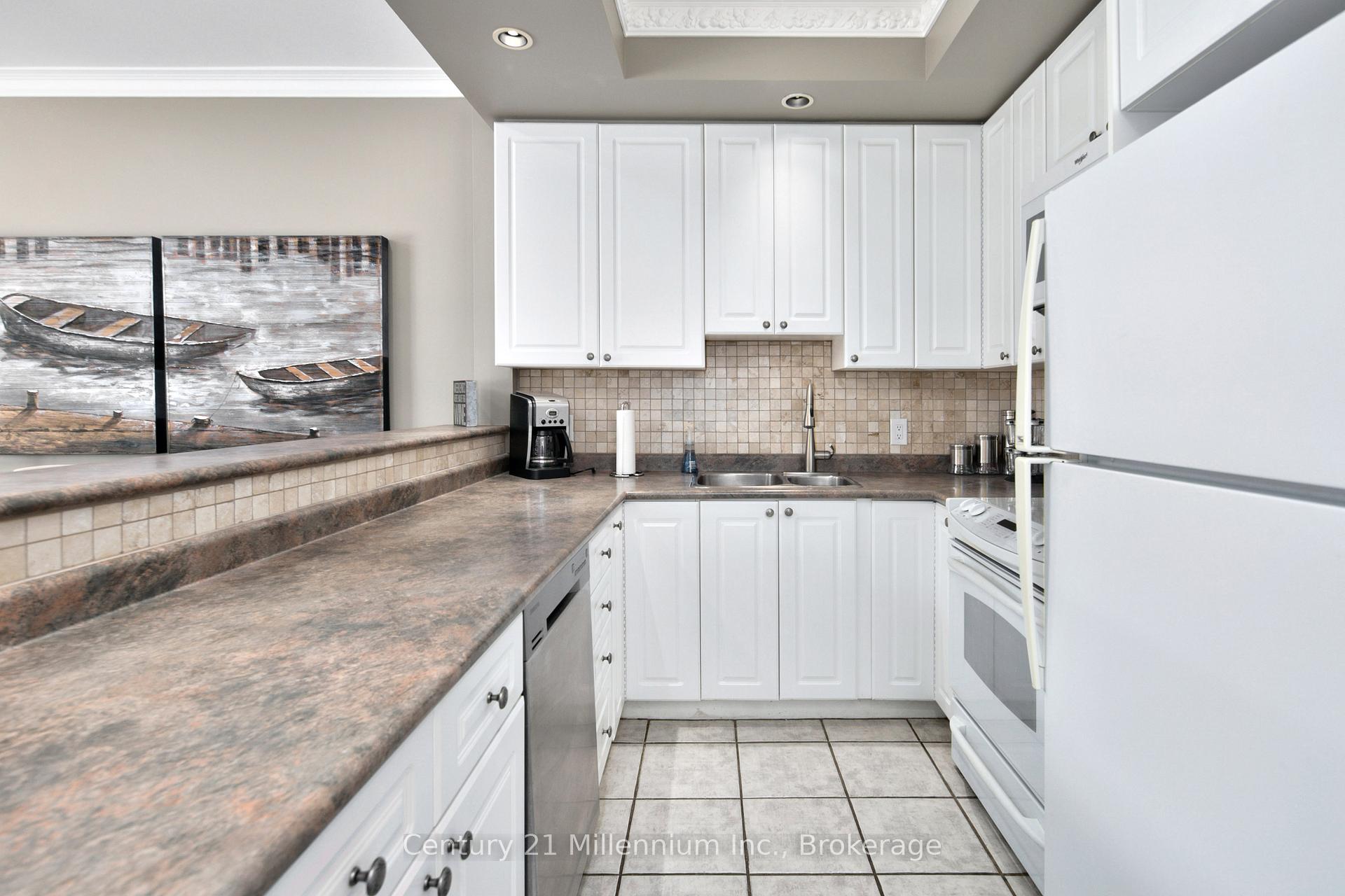 Photo 6 of Unit 6, 110 Kellies Way, Blue Mountains — HOMEH