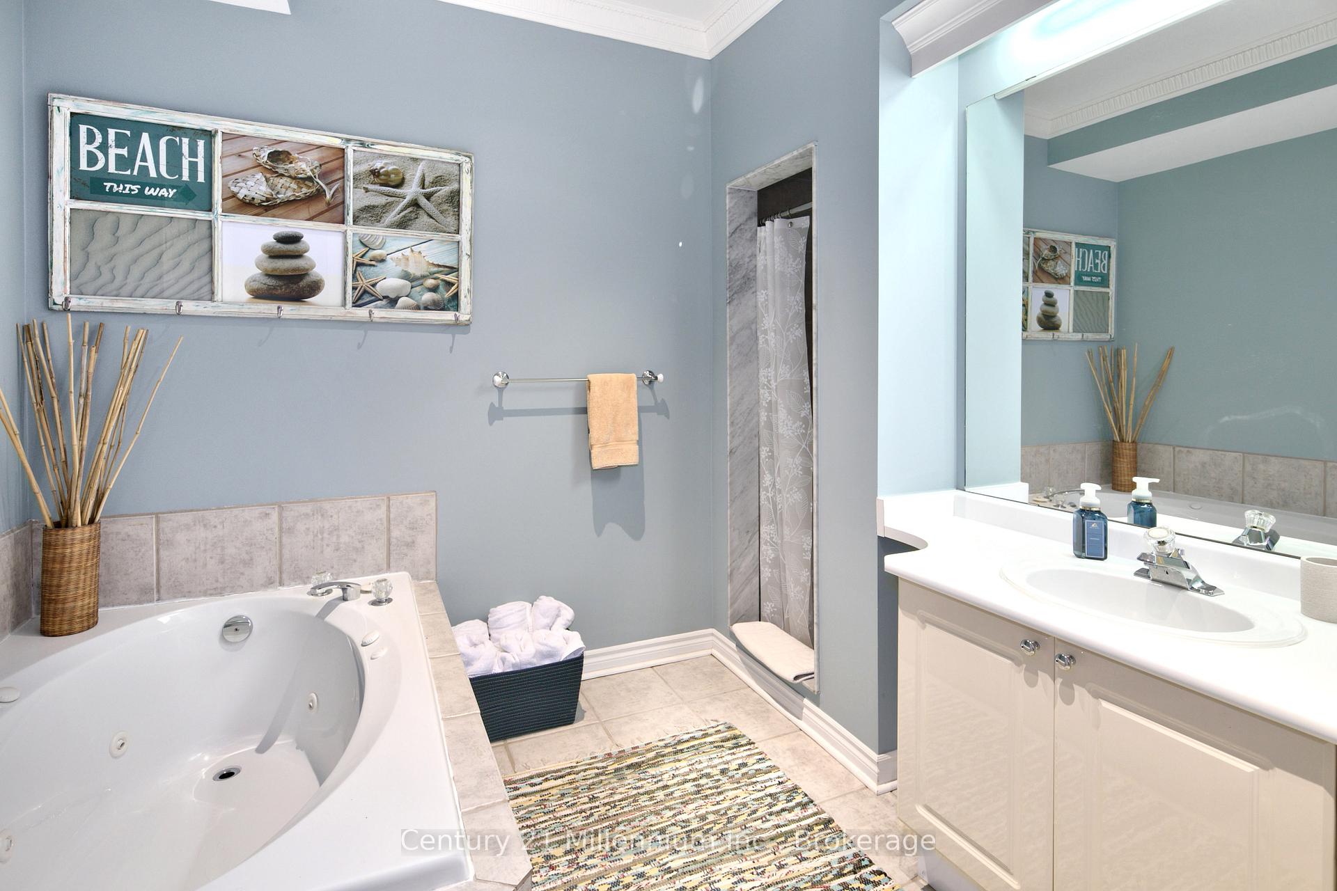 Photo 19 of Unit 6, 110 Kellies Way, Blue Mountains — HOMEH