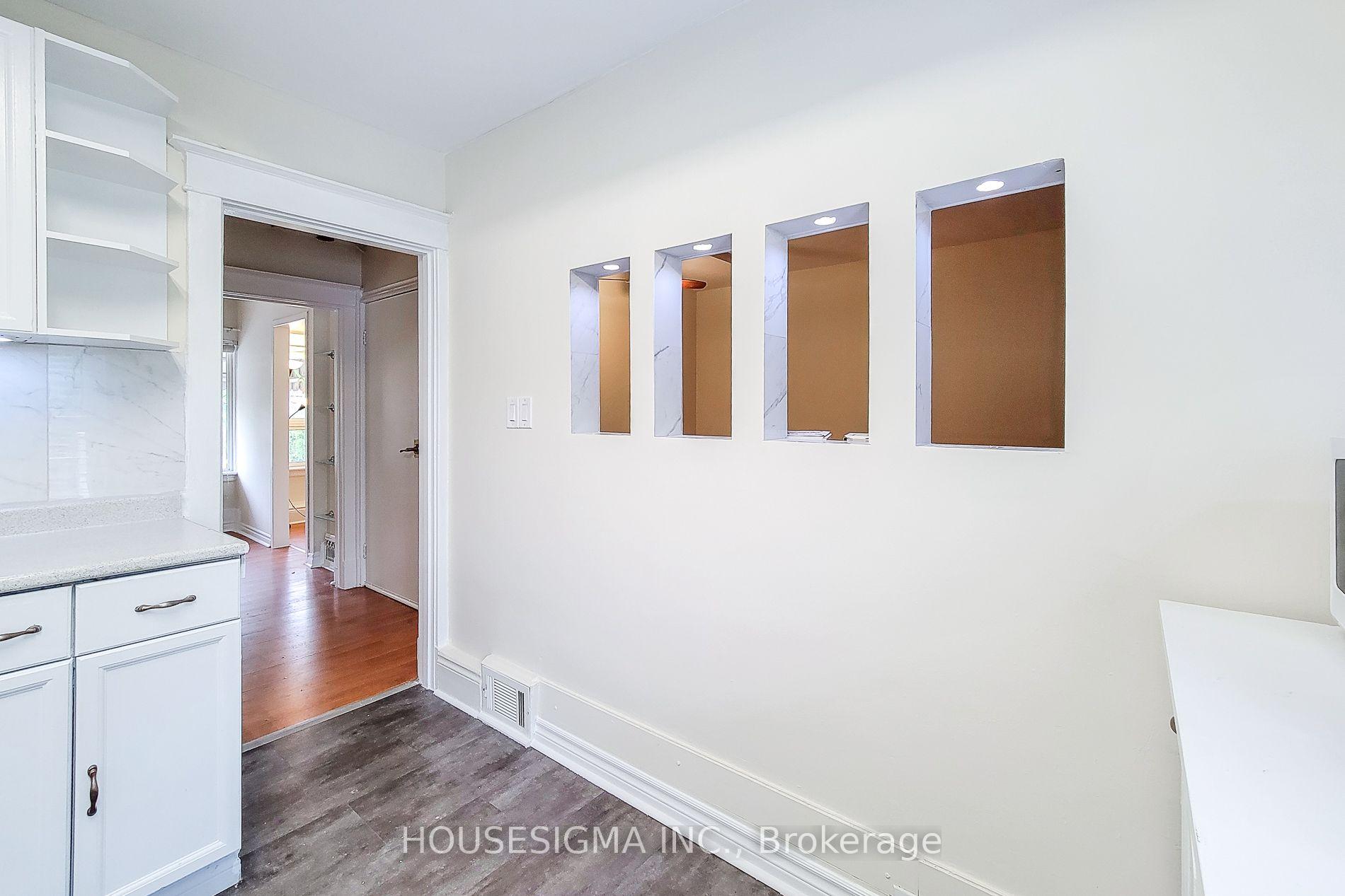 Photo 6 of Unit 2, 46 Ottawa Street S, Hamilton, Delta — HOMEH
