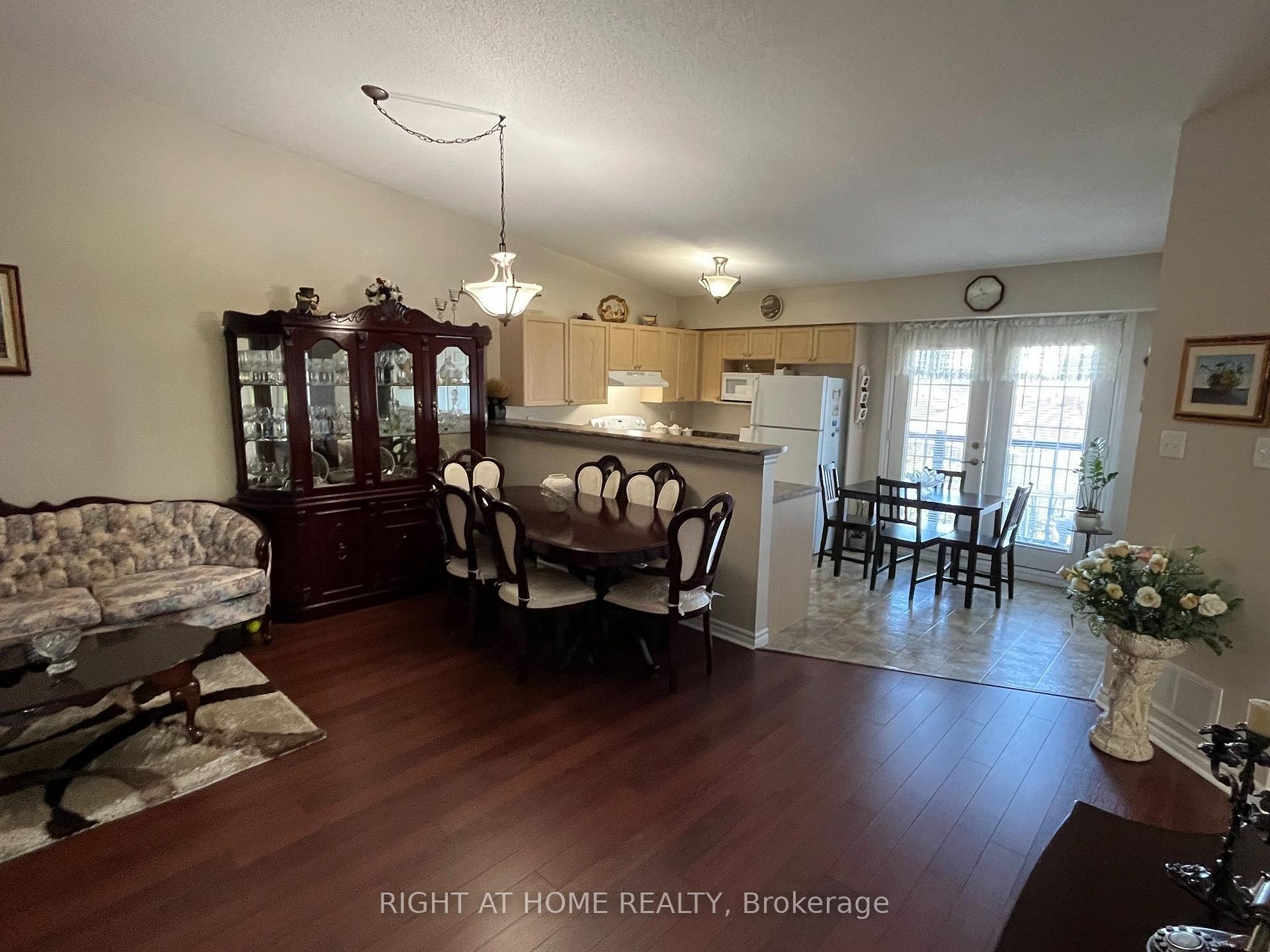 Photo 7 of Unit 401, 1487 Maple Avenue, Milton, Dempsey — HOMEH
