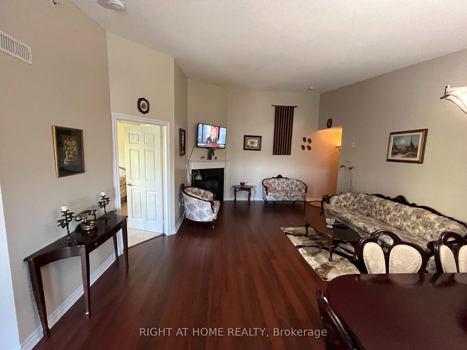Photo 9 of Unit 401, 1487 Maple Avenue, Milton, Dempsey — HOMEH