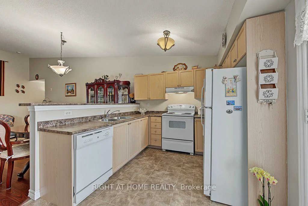 Photo 26 of Unit 401, 1487 Maple Avenue, Milton, Dempsey — HOMEH