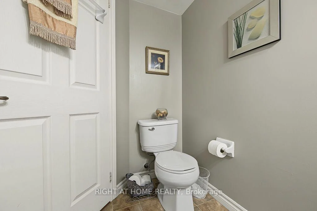 Photo 35 of Unit 401, 1487 Maple Avenue, Milton, Dempsey — HOMEH