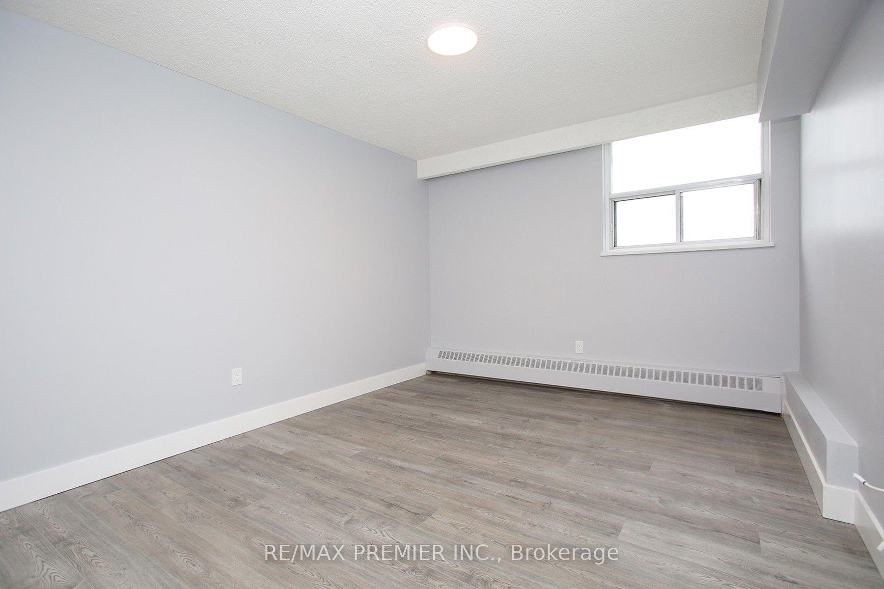 Photo 16 of Unit 1909, 390 Dixon Road, Etobicoke, Kingsview Village-The Westway — HOMEH