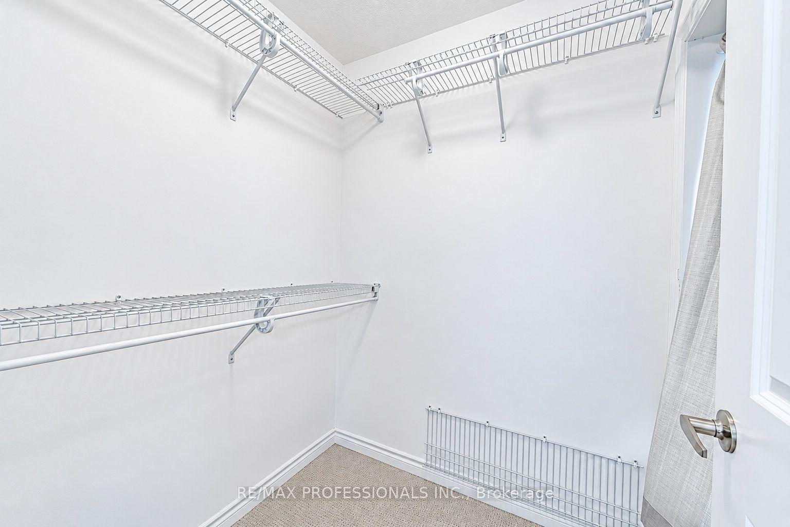 Photo 12 of Unit 19, 61 Soho Street, Hamilton, Stoney Creek Mountain — HOMEH