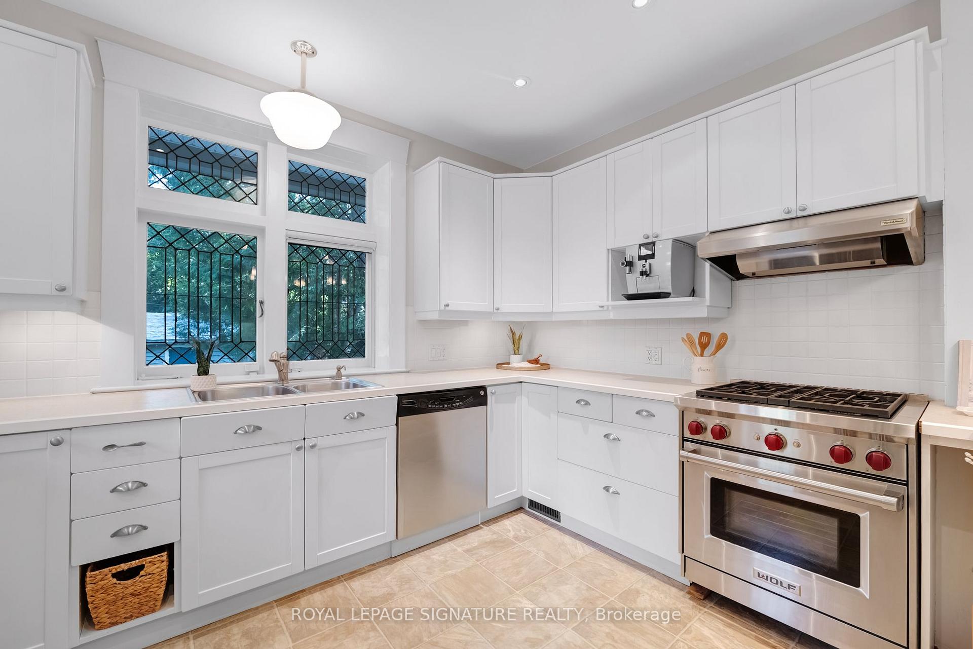 Photo 9 of 5 Jean Street, Toronto, Rosedale-Moore Park — HOMEH