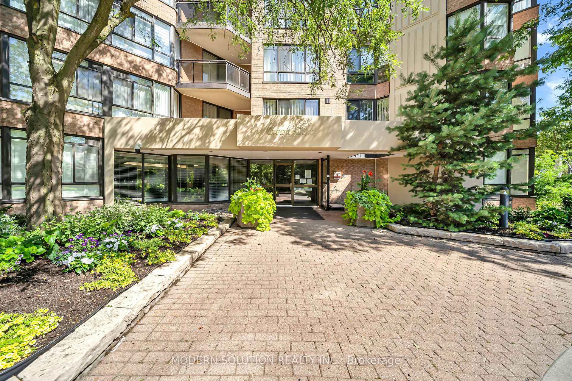 Photo 7 of Unit 501, 20 Cherrytree Drive, Brampton, Fletcher's Creek South — HOMEH