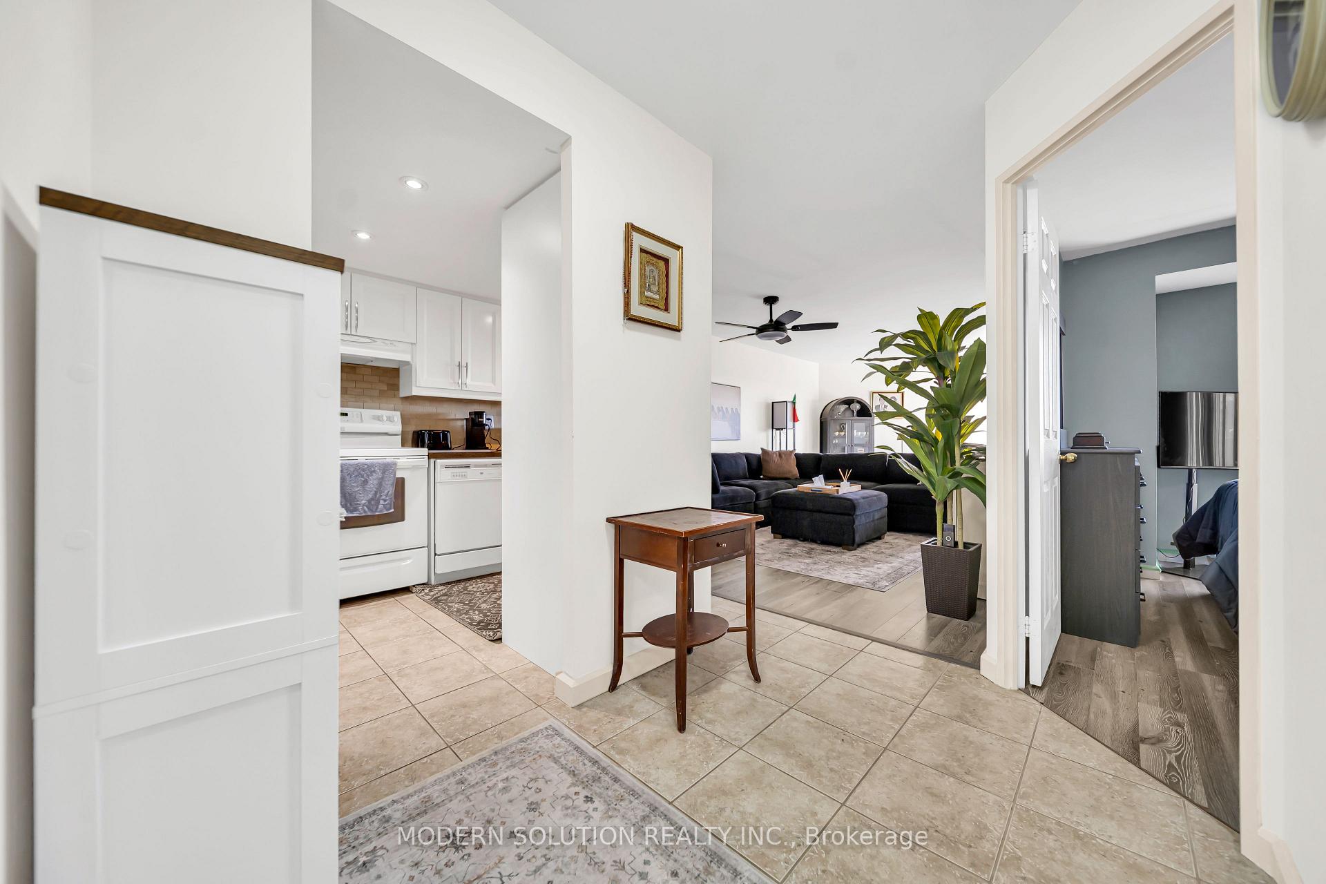 Photo 17 of Unit 501, 20 Cherrytree Drive, Brampton, Fletcher's Creek South — HOMEH