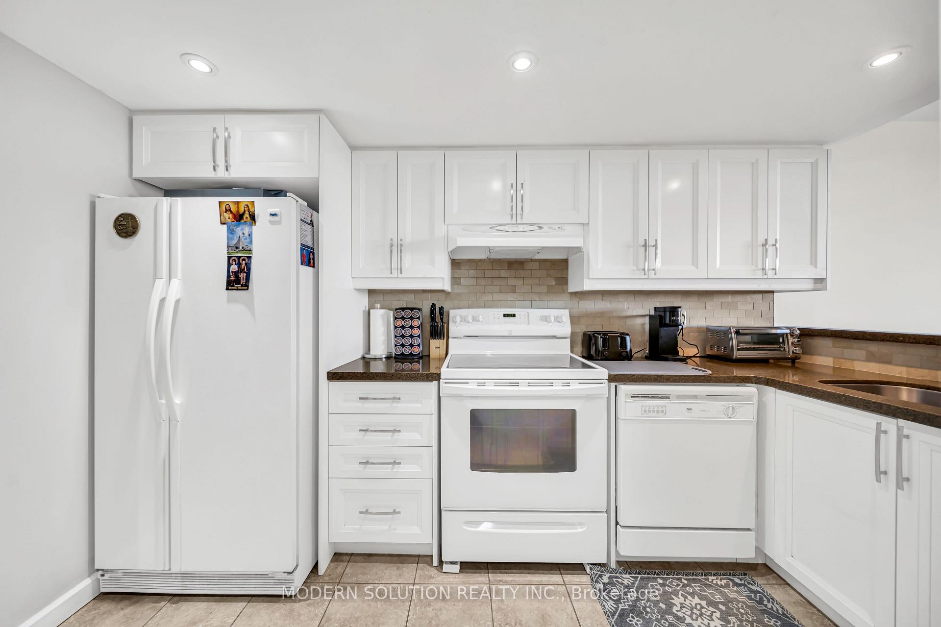 Photo 19 of Unit 501, 20 Cherrytree Drive, Brampton, Fletcher's Creek South — HOMEH