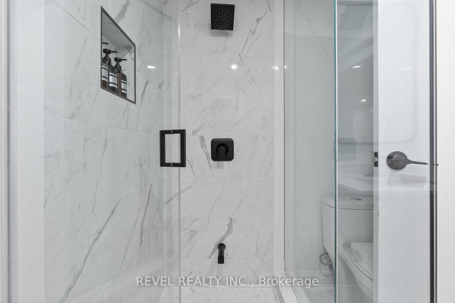 Photo 24 of 163 Northland Avenue, Toronto, Rockcliffe-Smythe — HOMEH