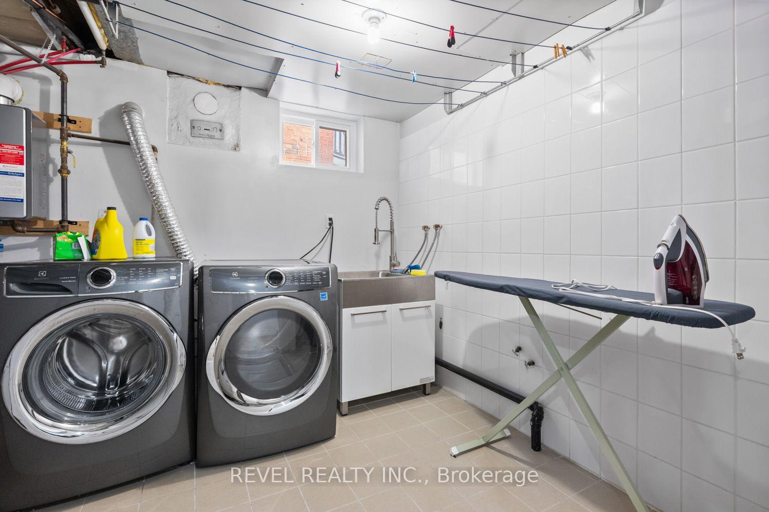 Photo 26 of 163 Northland Avenue, Toronto, Rockcliffe-Smythe — HOMEH