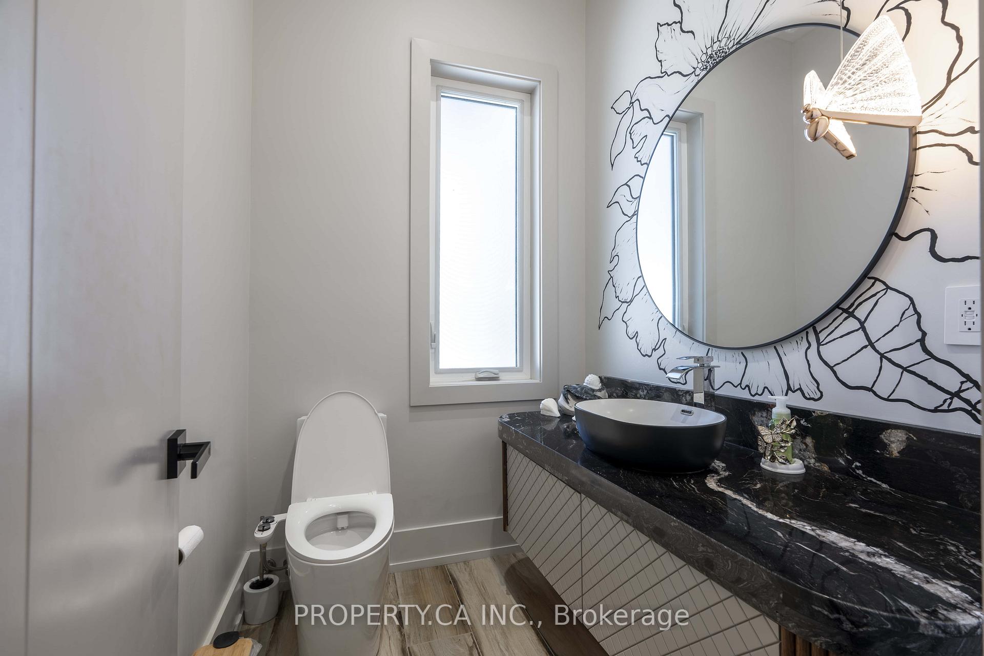 Photo 14 of 132 Cook's Bay Drive, Georgina, Keswick North — HOMEH