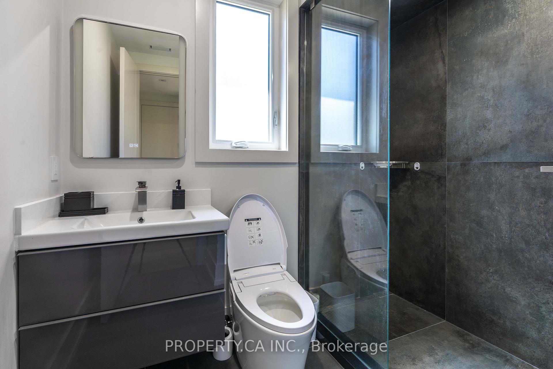 Photo 17 of 132 Cook's Bay Drive, Georgina, Keswick North — HOMEH