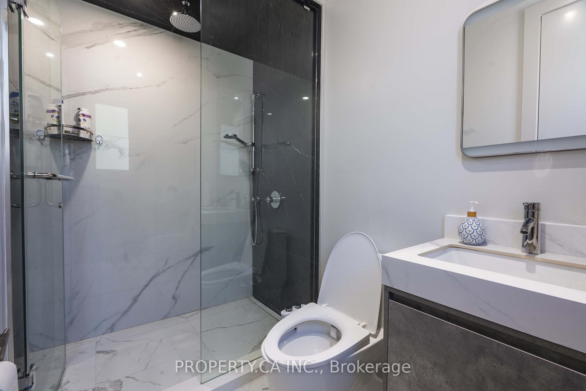 Photo 20 of 132 Cook's Bay Drive, Georgina, Keswick North — HOMEH