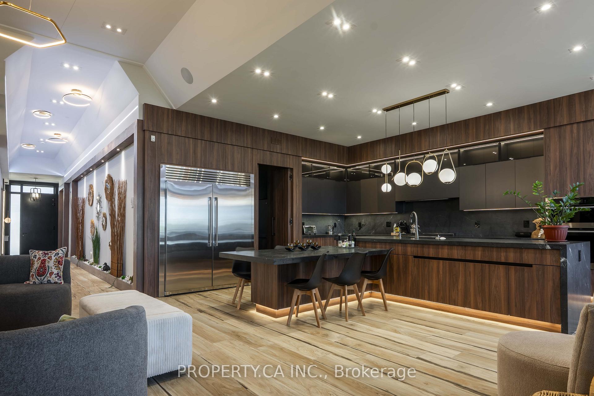 Photo 24 of 132 Cook's Bay Drive, Georgina, Keswick North — HOMEH