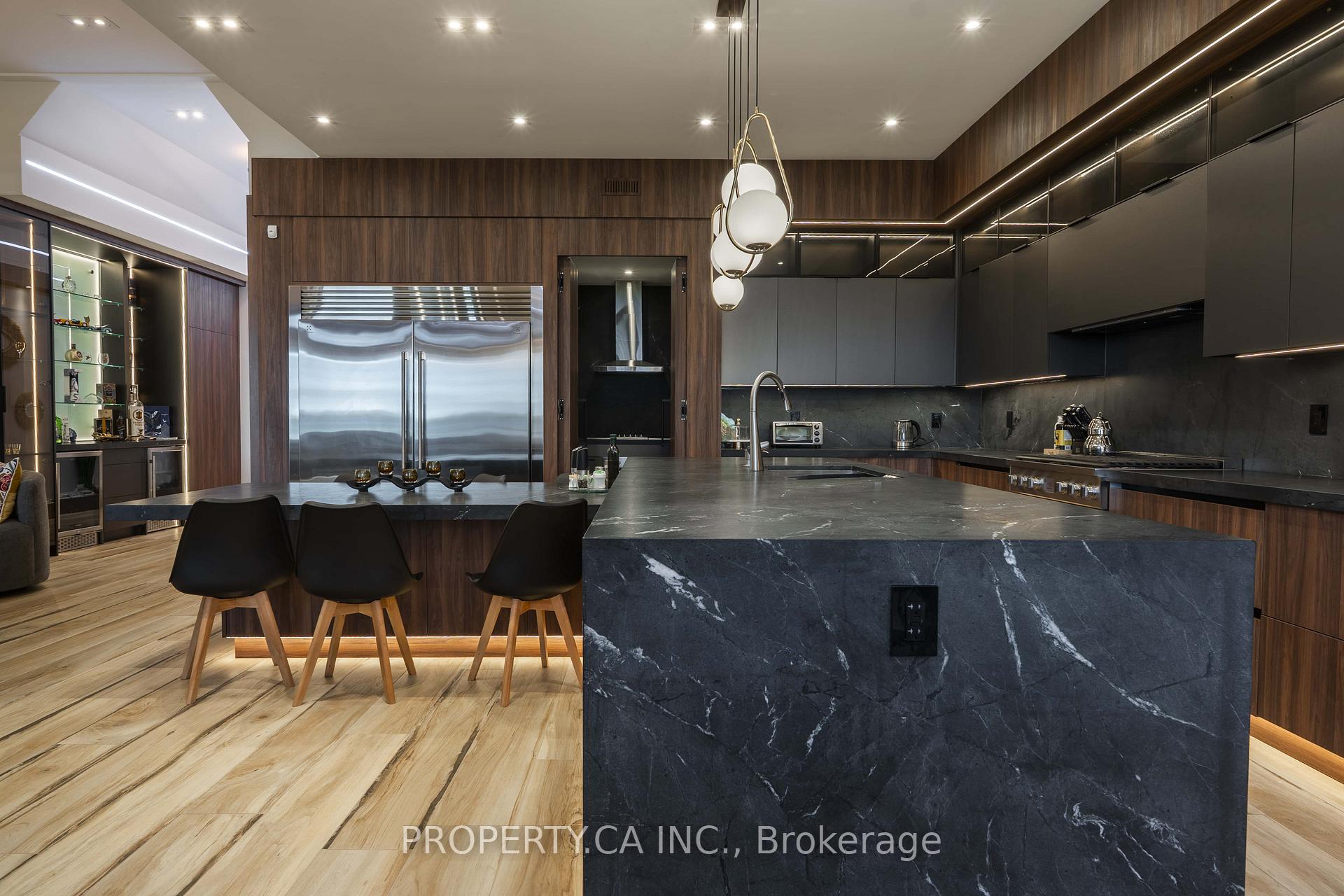 Photo 25 of 132 Cook's Bay Drive, Georgina, Keswick North — HOMEH