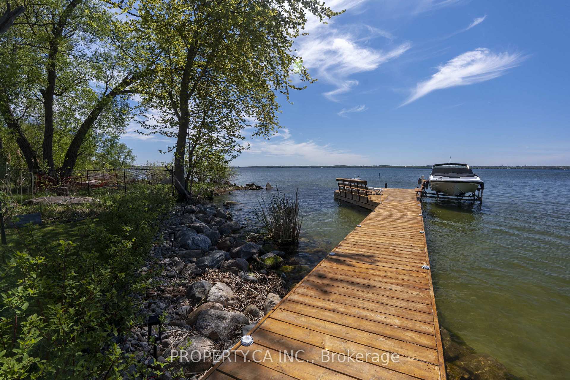 Photo 43 of 132 Cook's Bay Drive, Georgina, Keswick North — HOMEH