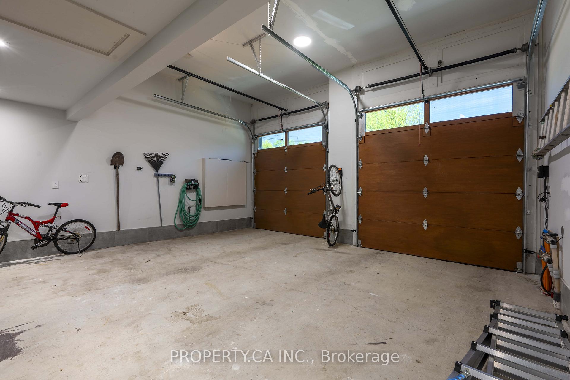 Photo 46 of 132 Cook's Bay Drive, Georgina, Keswick North — HOMEH