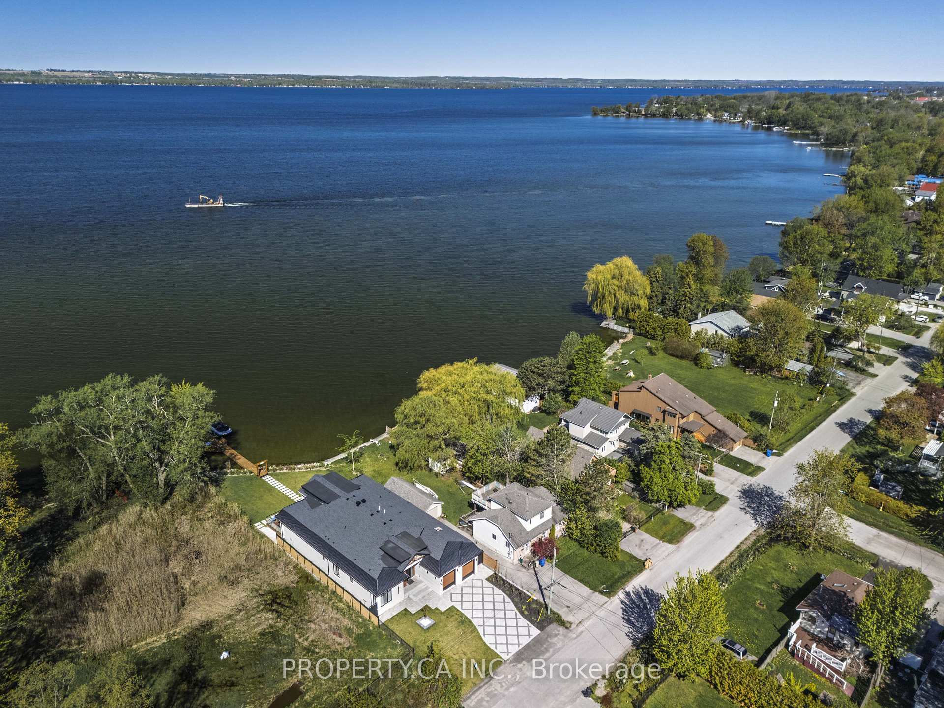 Photo 49 of 132 Cook's Bay Drive, Georgina, Keswick North — HOMEH