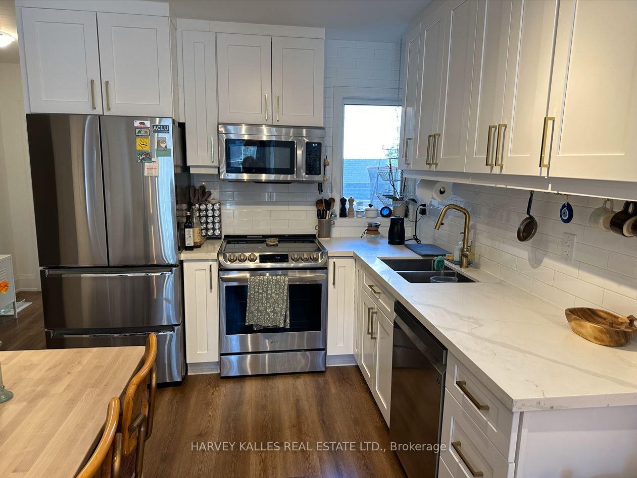 Photo 13 of Unit 1, 976 Shaw Street, Toronto, Dovercourt-Wallace Emerson-Junction — HOMEH