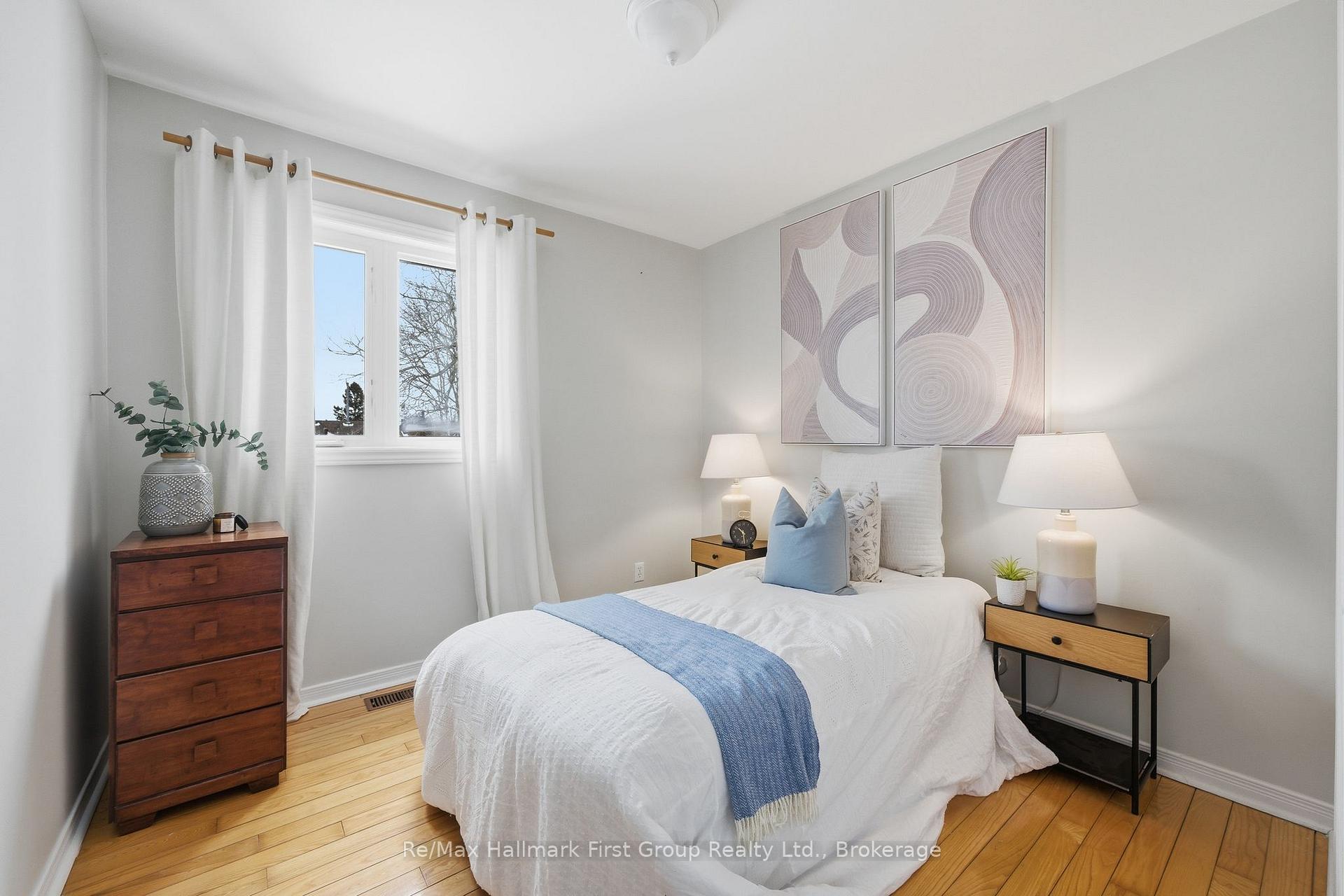 Photo 25 of 350 Ontario Street, Cobourg — HOMEH