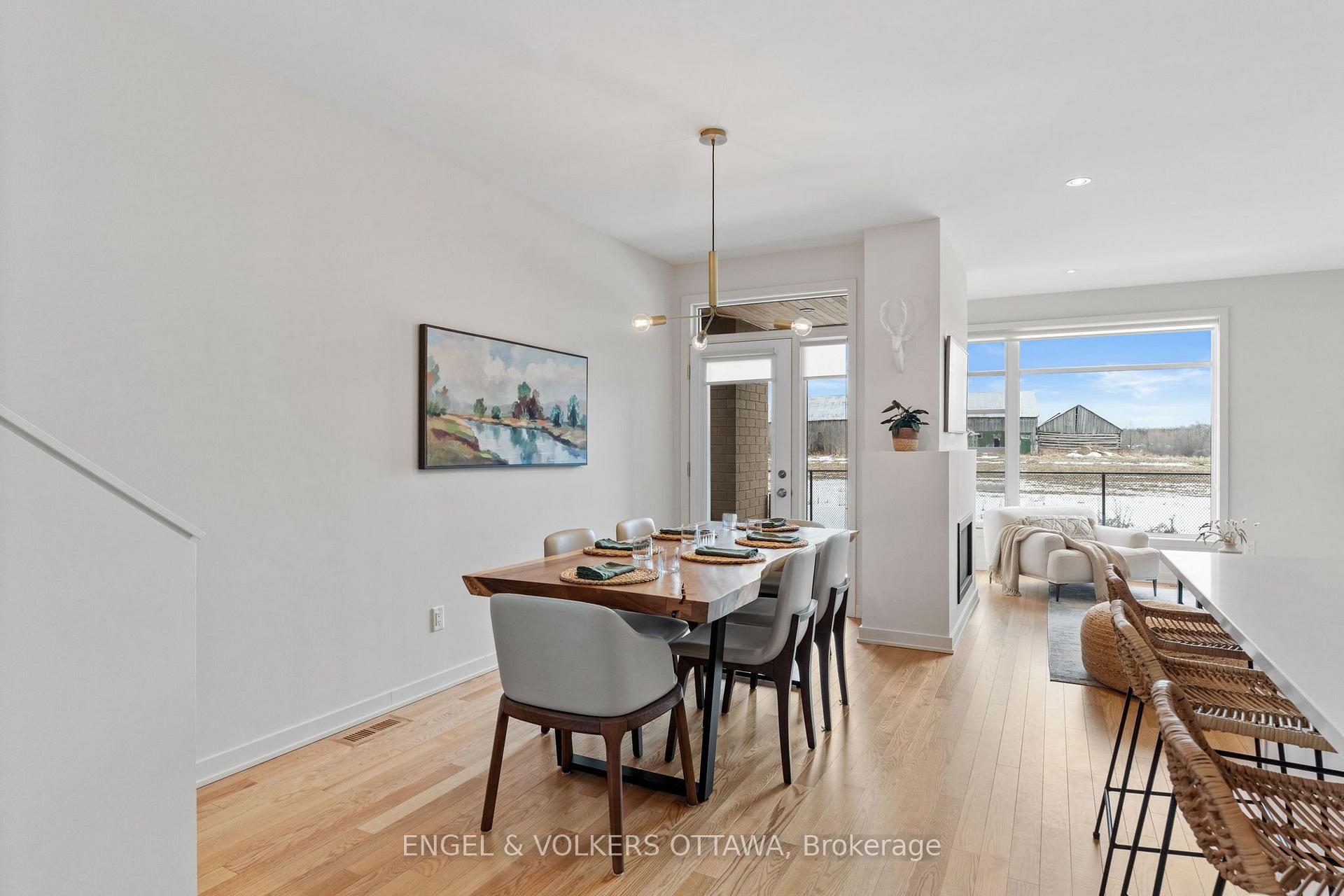 Photo 12 of 168 Shuttleworth Drive, Ottawa, Leitrim — HOMEH