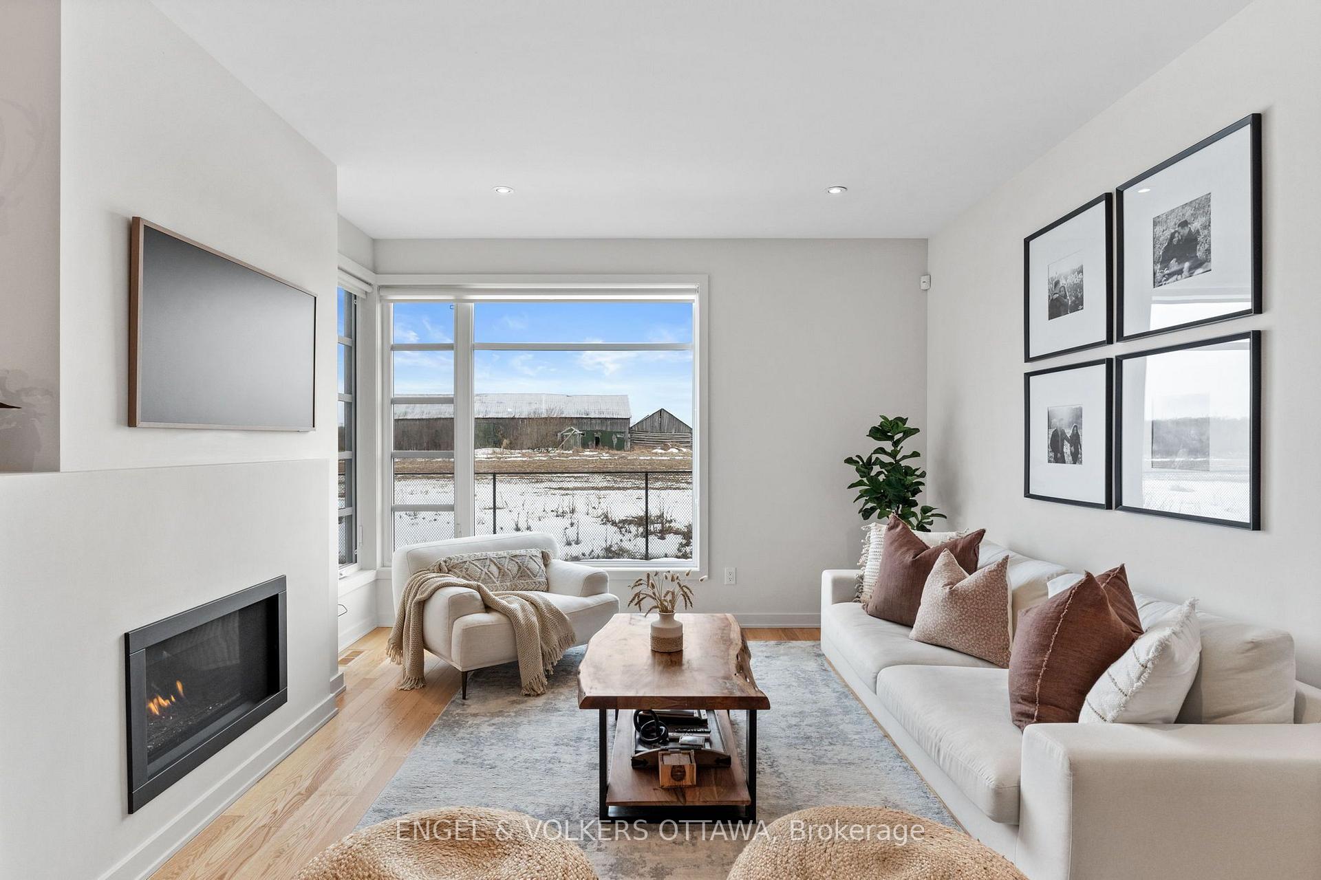 Photo 14 of 168 Shuttleworth Drive, Ottawa, Leitrim — HOMEH