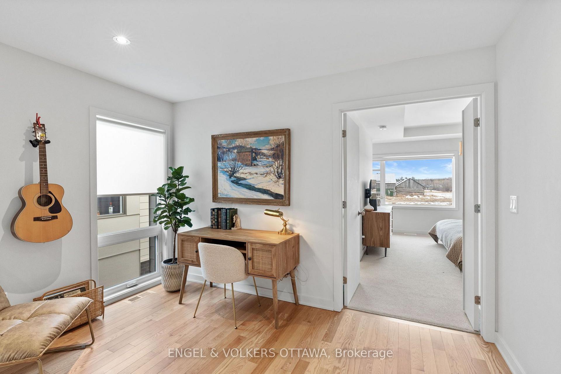 Photo 19 of 168 Shuttleworth Drive, Ottawa, Leitrim — HOMEH