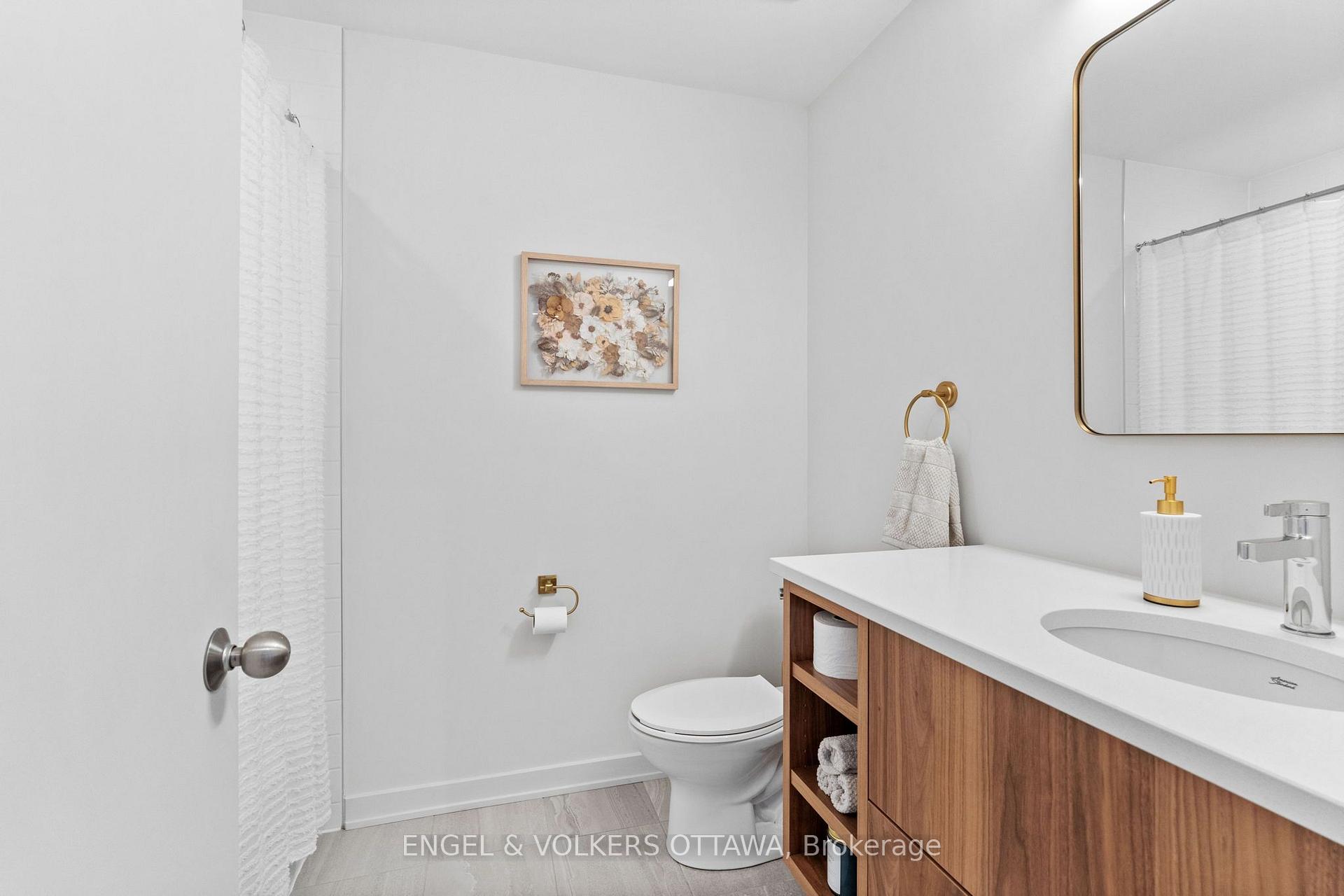 Photo 31 of 168 Shuttleworth Drive, Ottawa, Leitrim — HOMEH
