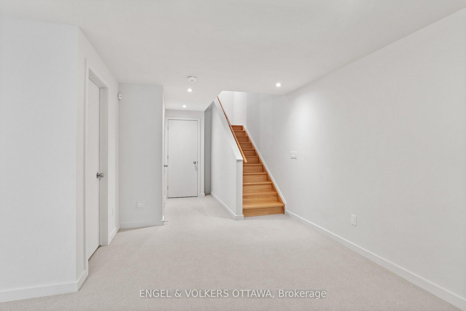 Photo 36 of 168 Shuttleworth Drive, Ottawa, Leitrim — HOMEH