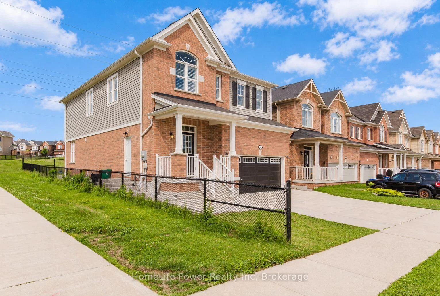 Photo 6 of 470 Blair Creek Drive, Kitchener, Doon South — HOMEH